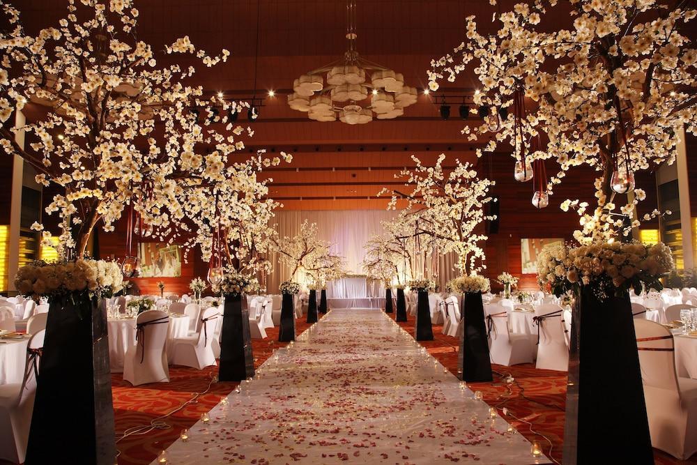 Baiyun International Convention Center Hotel