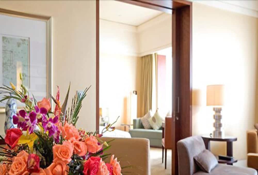 Nansha Grand Hotel 5*
