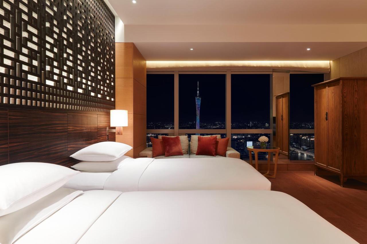 Hotel Park Hyatt - Free Shuttle Bus To Fair Complex & Overseas Buyer Registration Services During 14th Apr To 4th Guangzhou