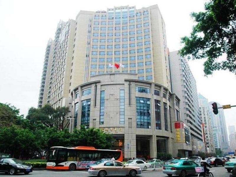 Yue Xiu Hotel 4*