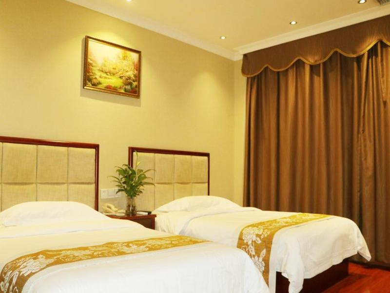 Greentree Panyu Chimelong Paradise Business Hotel