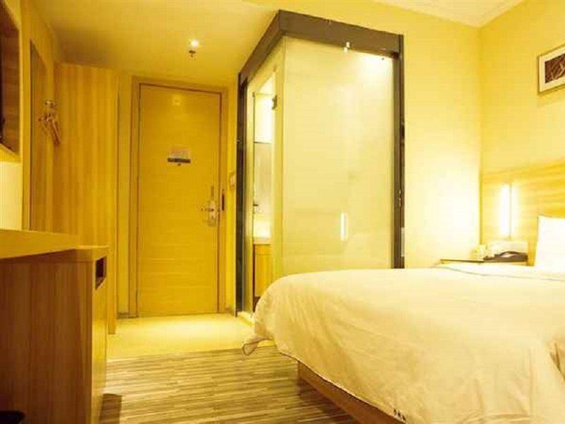 Hotel Convenient Inn（guangzhou Shangxiajiu Pedestrian Street Branch ）