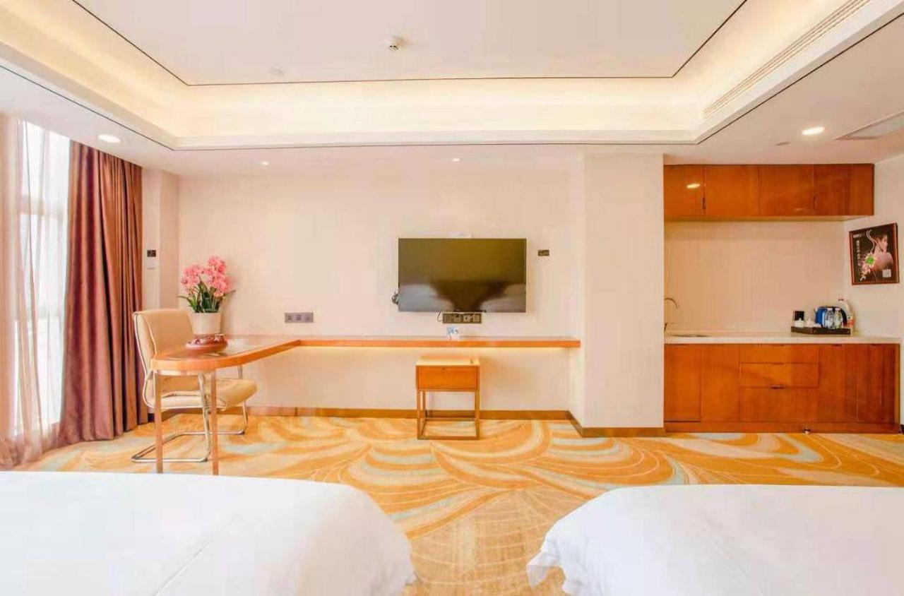 Zhongbo Art Hotel 4*