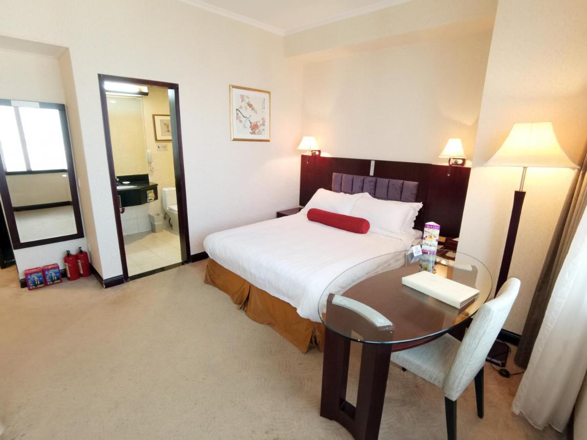 Hotel Majestic 4*