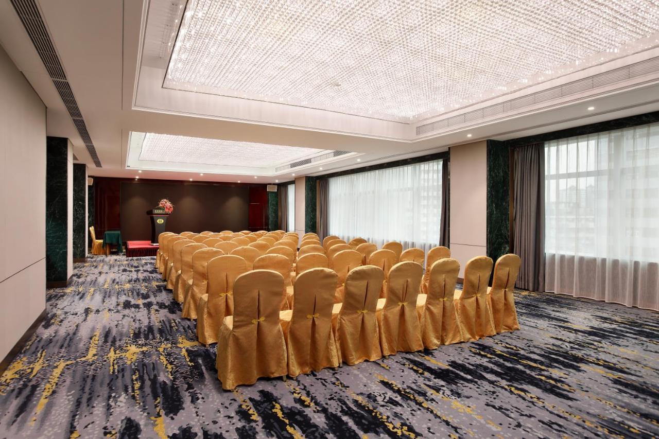 International Guangdong Hotel