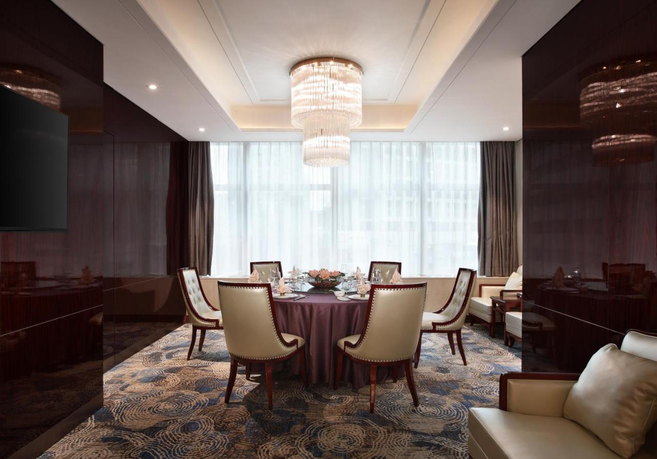 International Guangdong Hotel