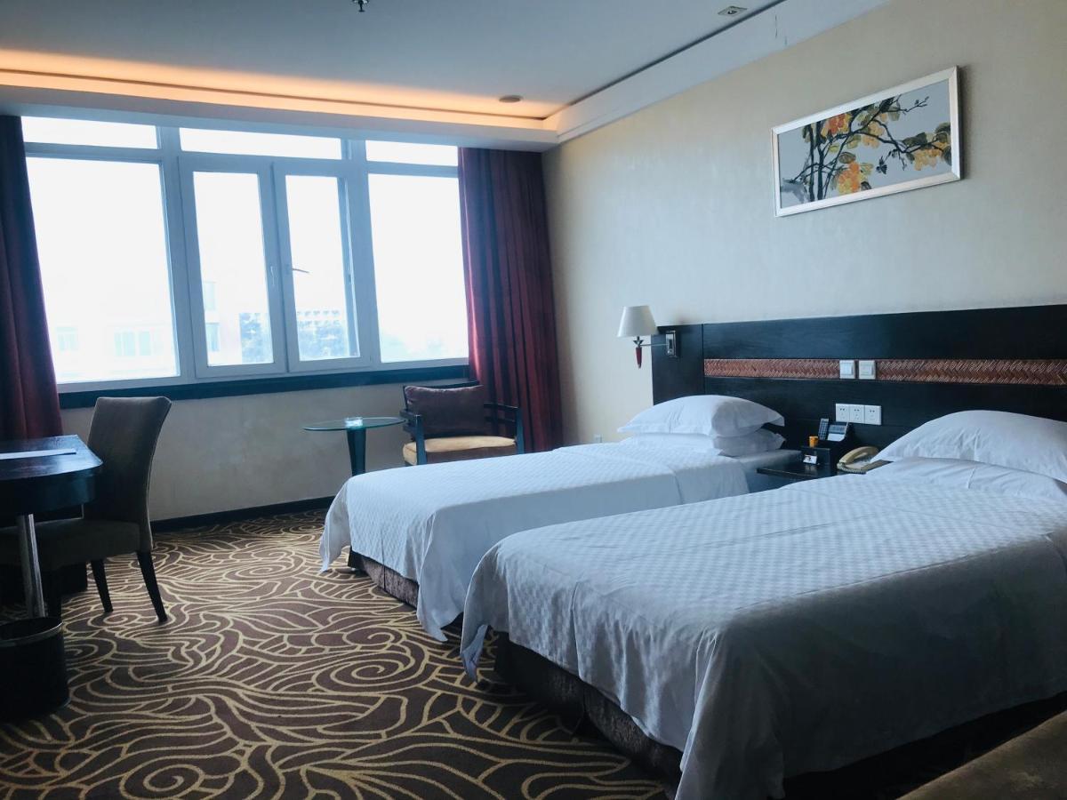 Hua Shi Hotel Canton