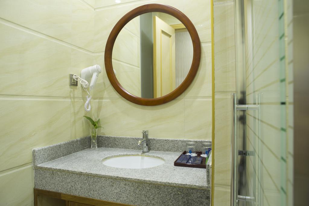 Huang Sheng Tongde Branch 3* Guangzhou