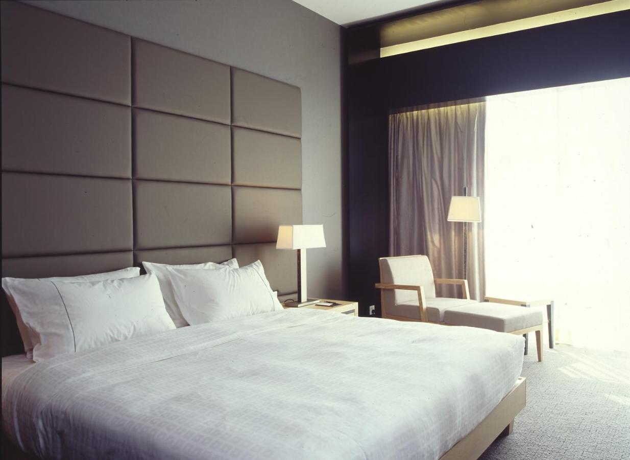 Jianguo Hotel