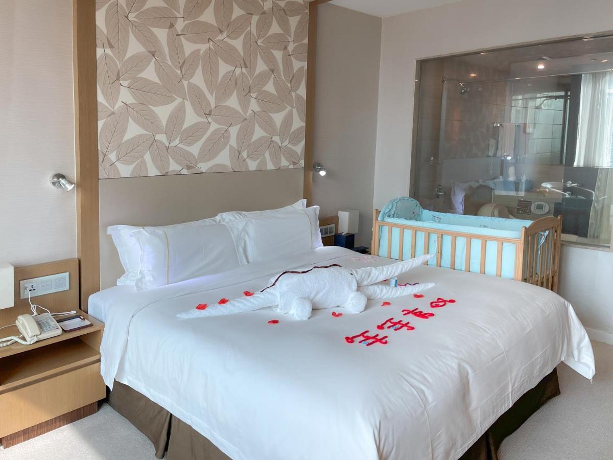 Hotel China Mayors Plaza - Free Shuttle Between And Exhibition Center & Exhibitor Registration Counter During Fair