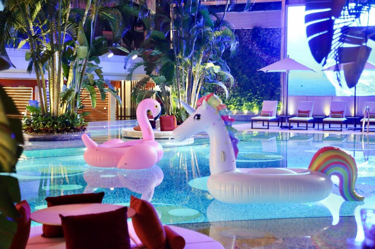 Jumeirah Guangzhou-complimentary Shuttle Bus To Fair Complex