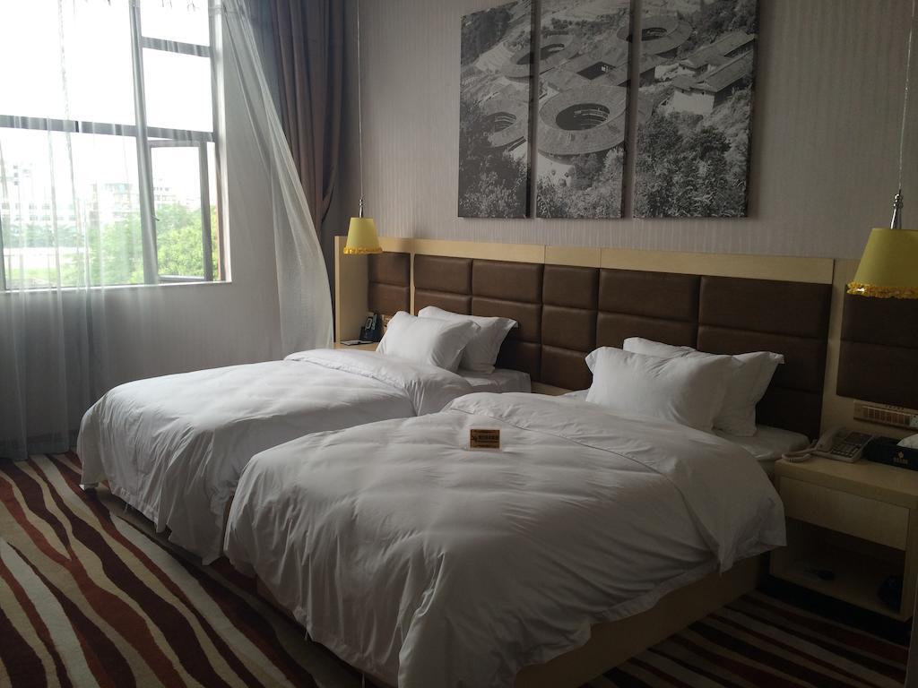 Huang Sheng Tongde Branch 3* Guangzhou