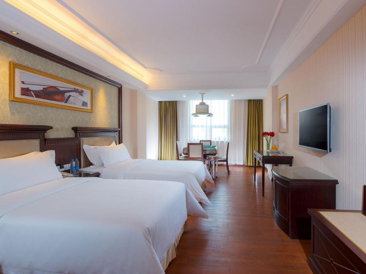 Vienna Shiling 3*