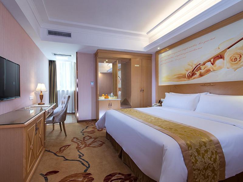 Vienna 3 Panyu Jinjiang Ave 3*