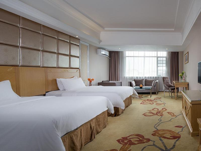 Hotel Vienna South Panyu Bridge