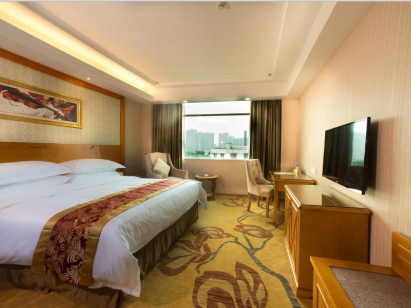 Hotel Vienna Songnan