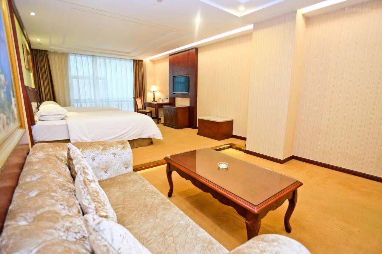 Vienna Yuexiu West Huifu Road Hotel