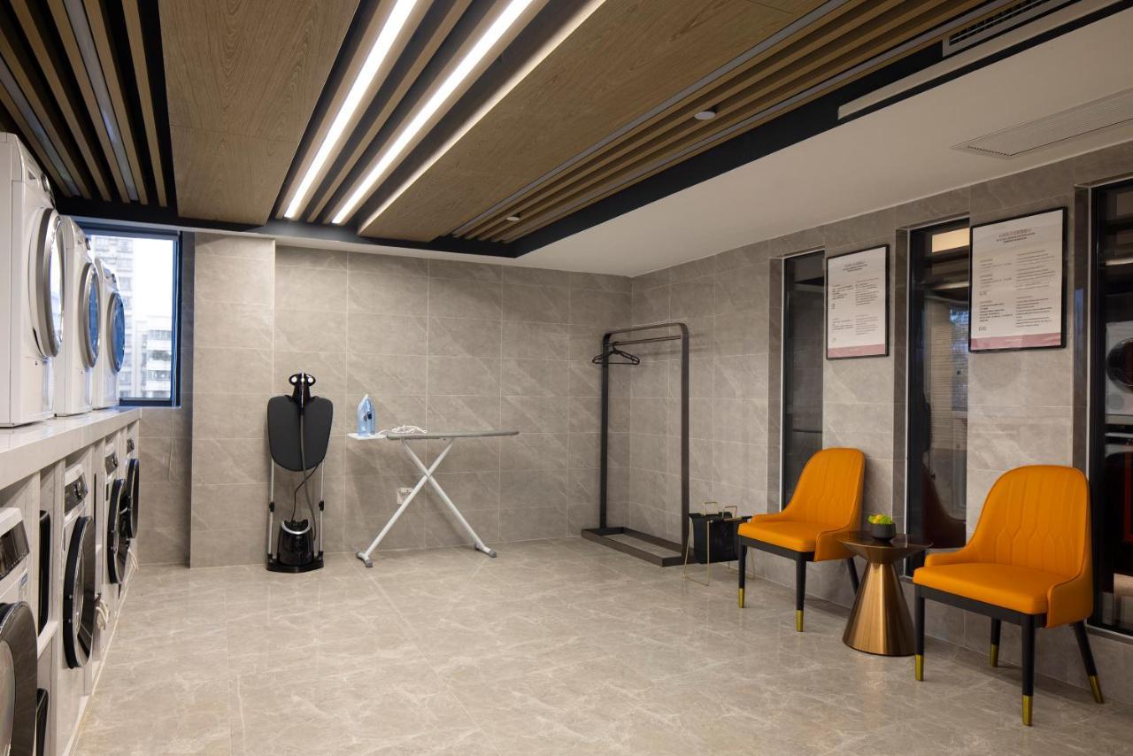 Hotel Arthur Tower Guangzhou-free Shuttle Bus For Fair