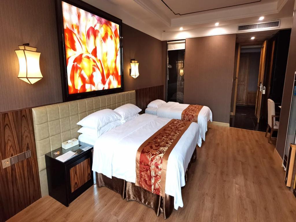 Vienna Guangfo Road Hotel