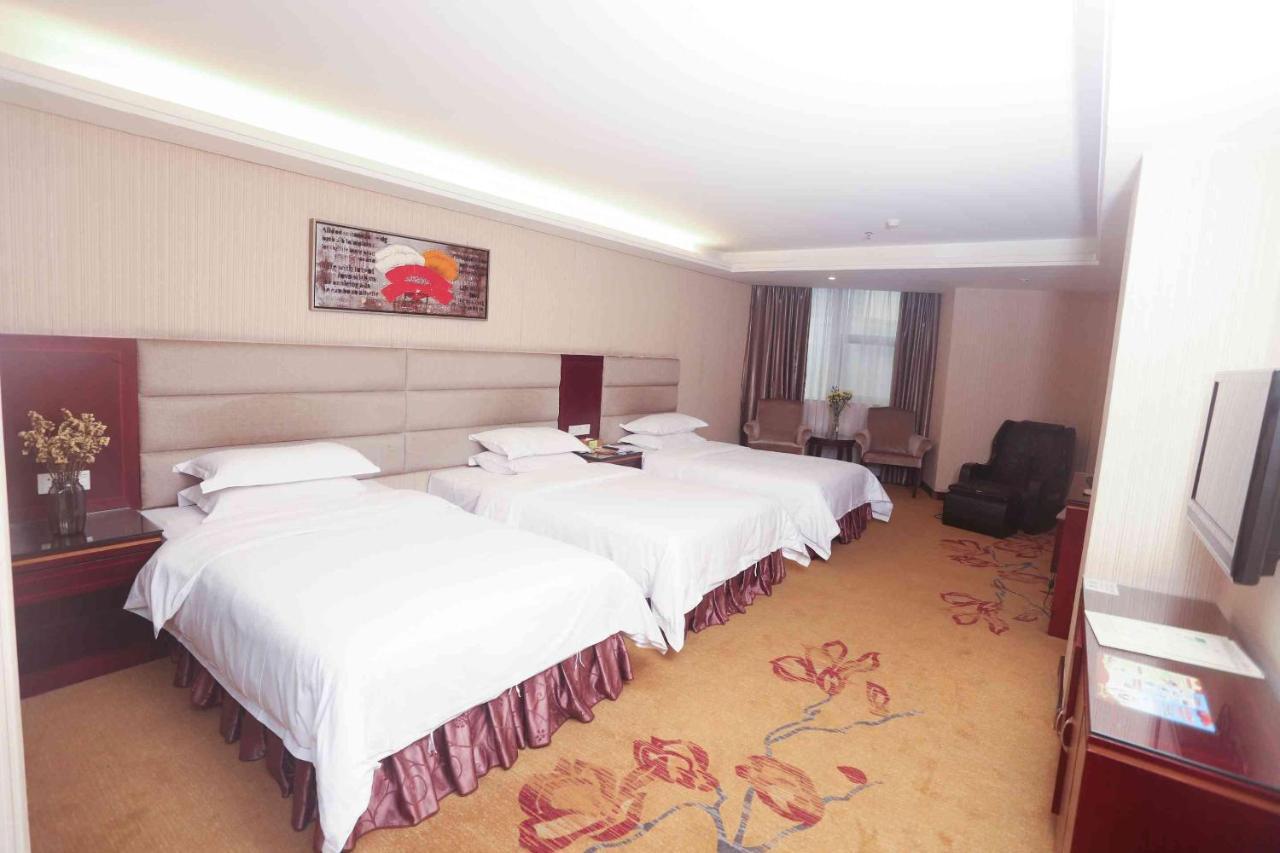 Vienna Dekang Road 3*