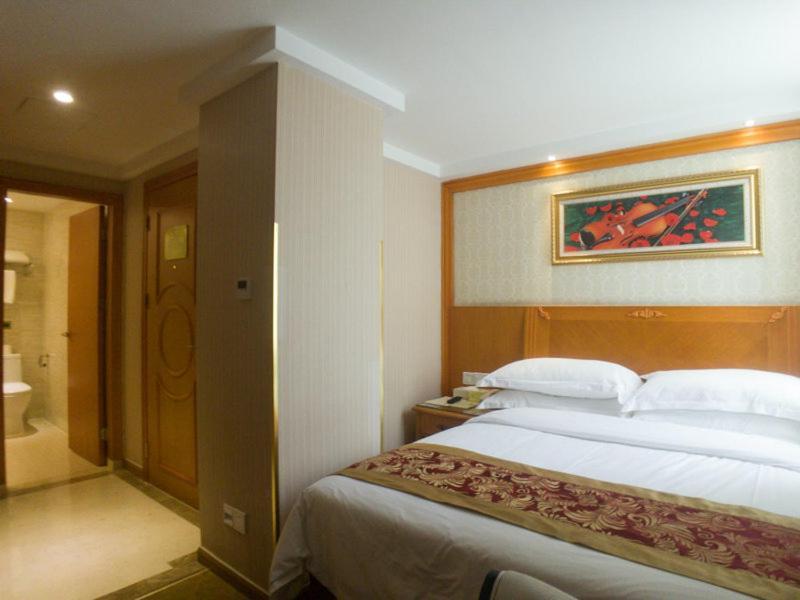 Vienna Songnan Hotel