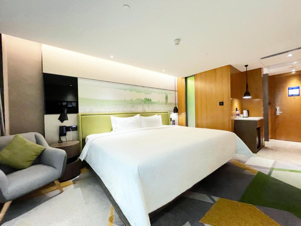 Hotel Hampton By Hilton Tianhe Sports Center-free Shuttle Bus To Exhibition During Fair Period