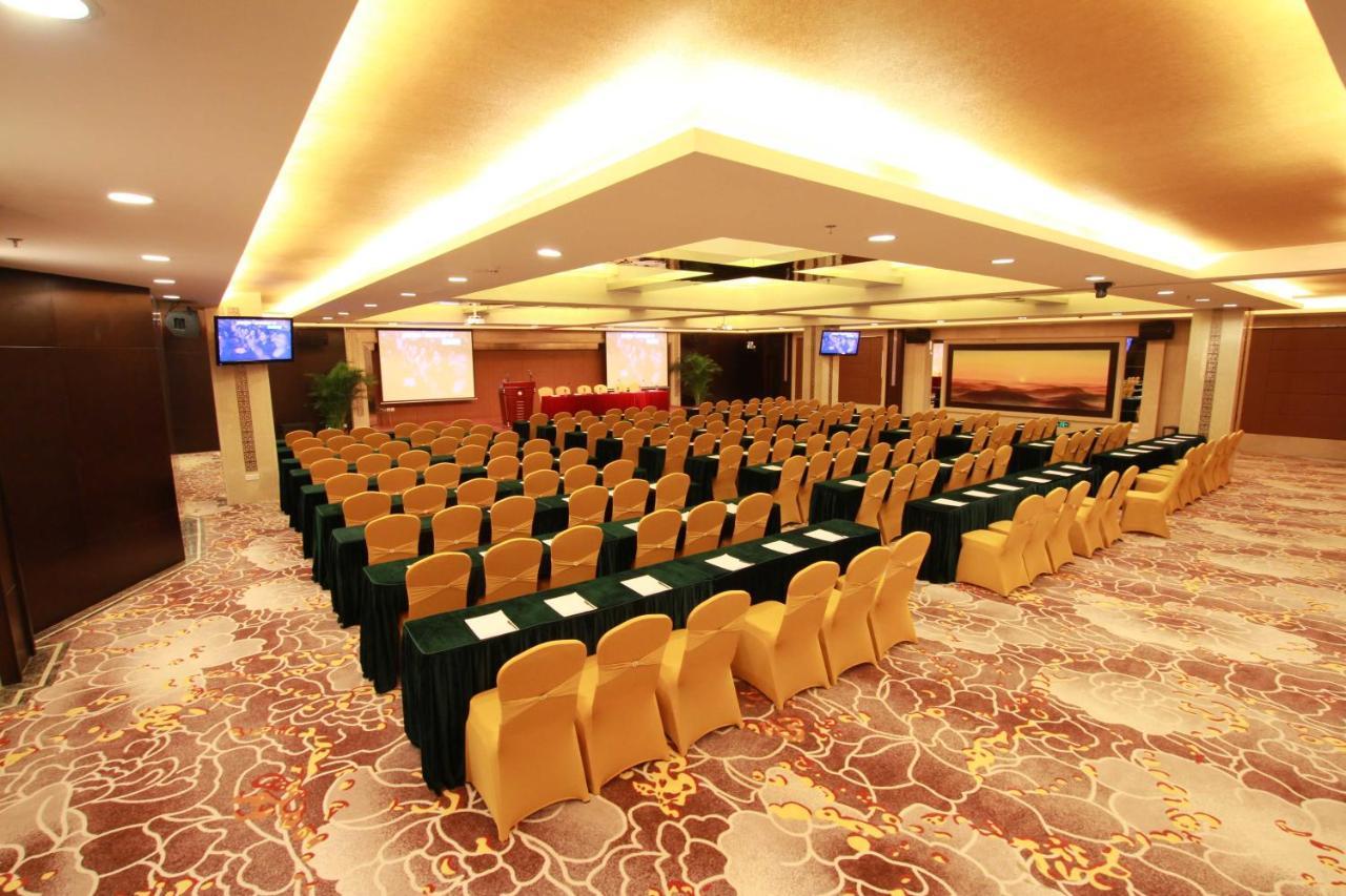Fortune Hotel