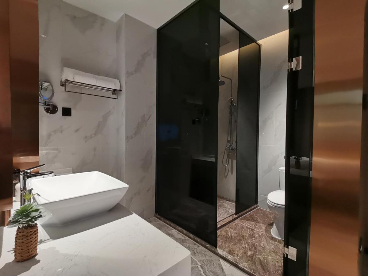 Paco Jinfeng Metro - Free Shuttle Bus For Fair Hotel 4*