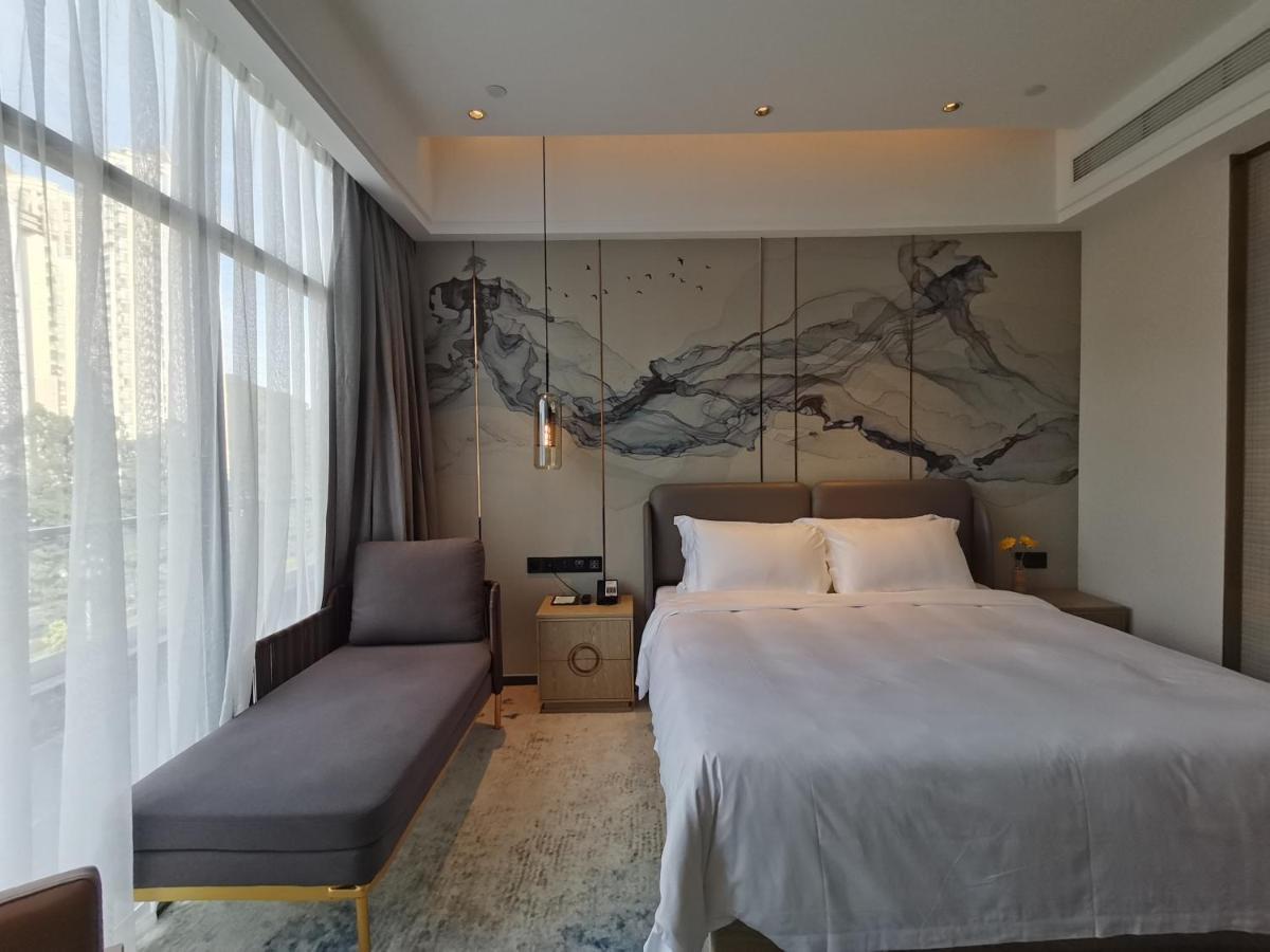 Hotel Paco Jinfeng Metro - Free Shuttle Bus For Fair Guangzhou