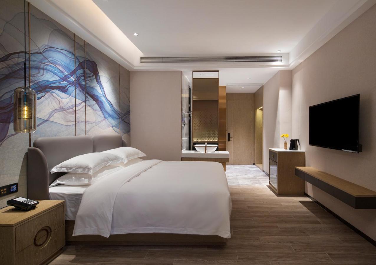 Hotel Paco Jinfeng Metro - Free Shuttle Bus For Fair