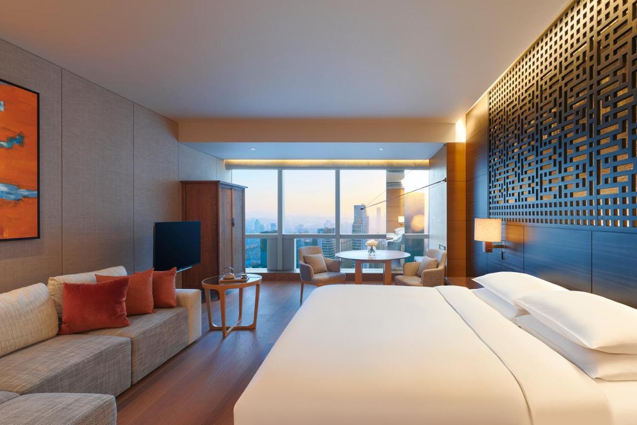 Park Hyatt - Free Shuttle Bus To Fair Complex & Overseas Buyer Registration Services During 14th Apr To 4th 5* Guangzhou