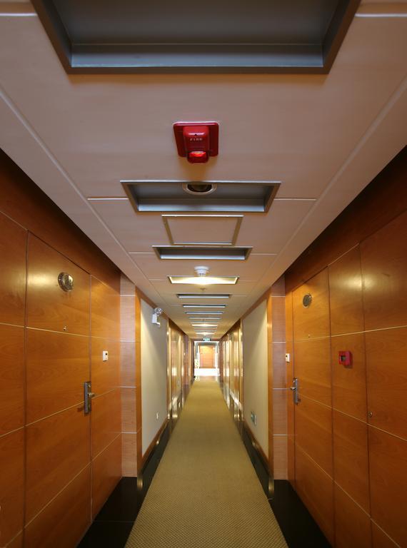 Hong Fan - Yihe Aparthotel 4*