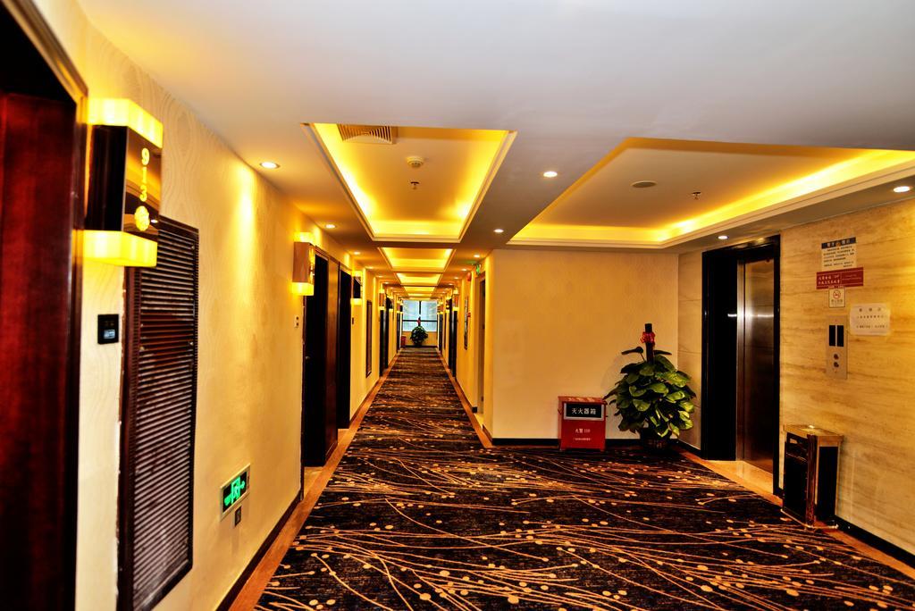 Aparthotel Jia 3*