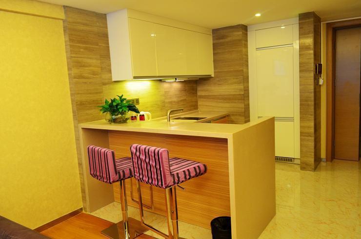Private - Wealth Century Square 3*