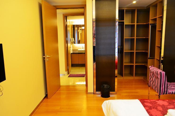 Private - Wealth Century Square Aparthotel 3*