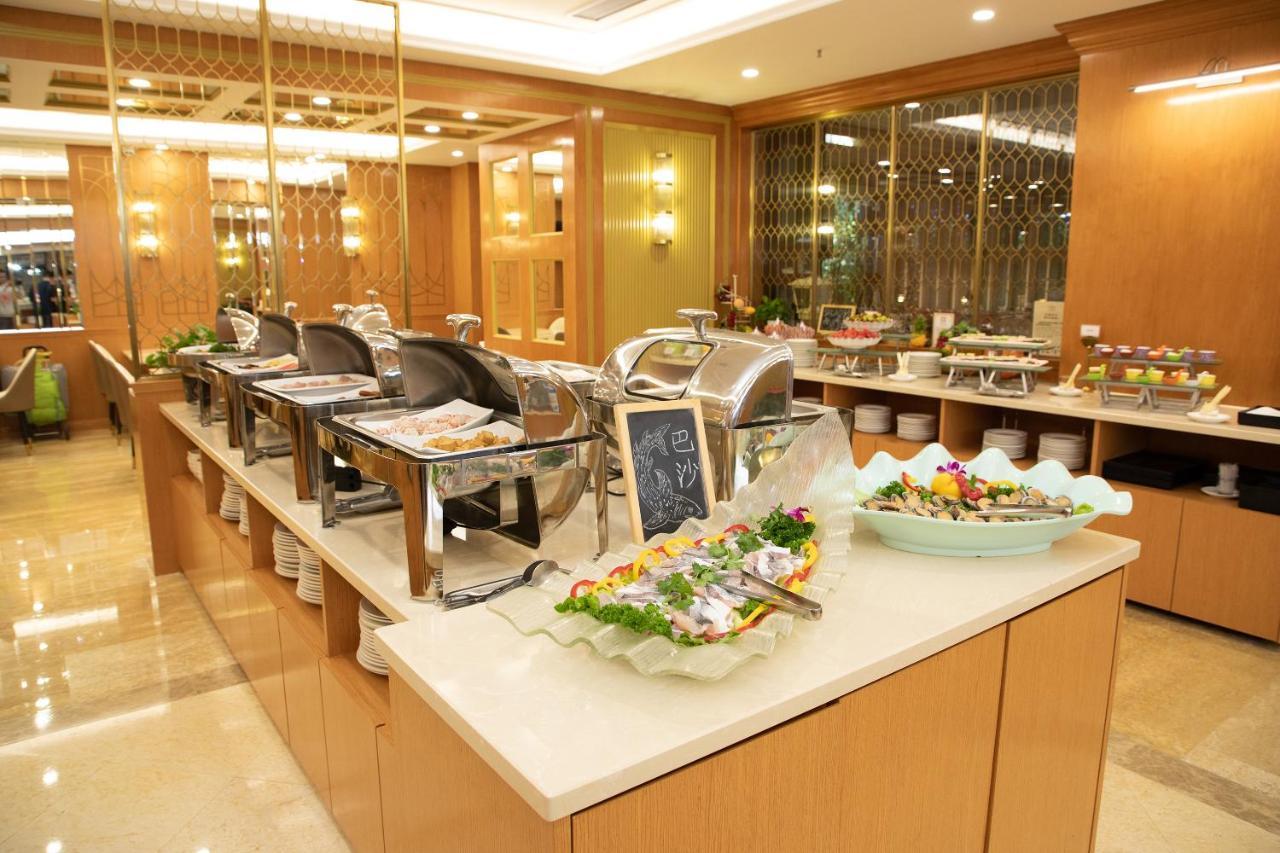 China Mayors Plaza - Free Shuttle Between And Exhibition Center & Exhibitor Registration Counter During Fair Hotel