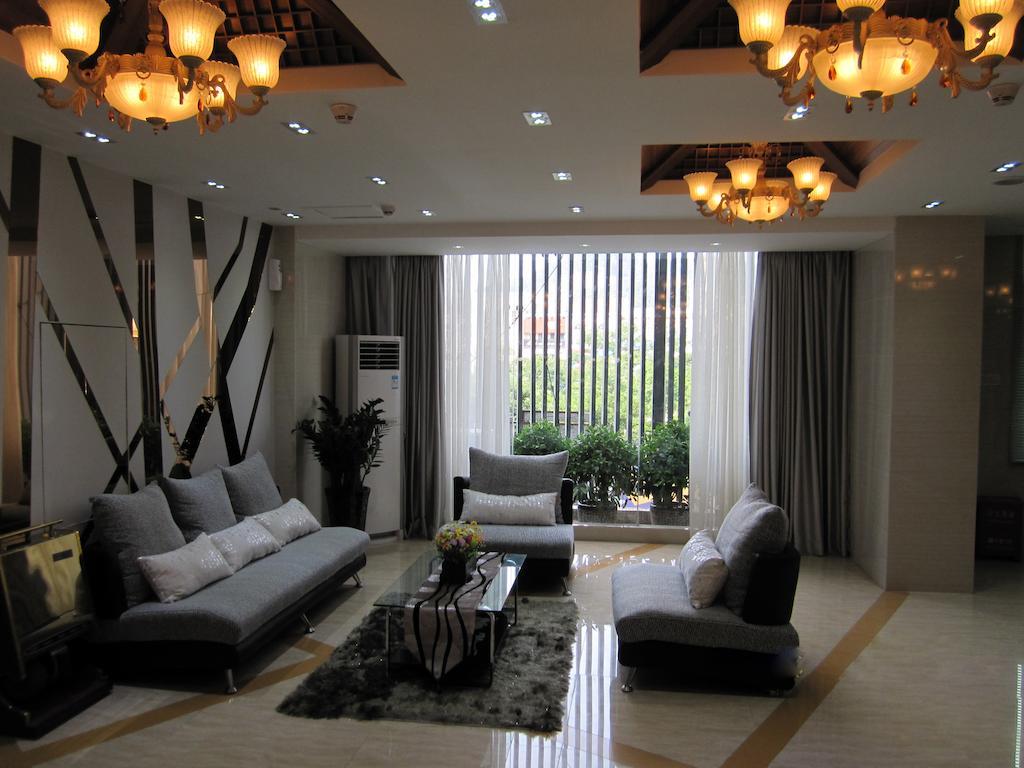 Inn Dragon 168 - Yingbin