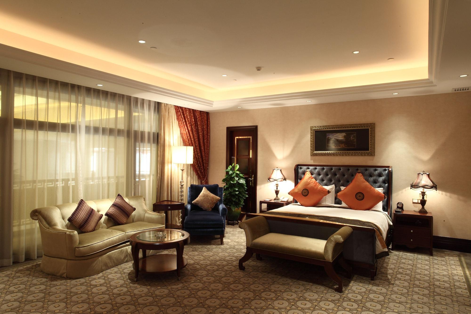 Royal Mediterranean Hotel