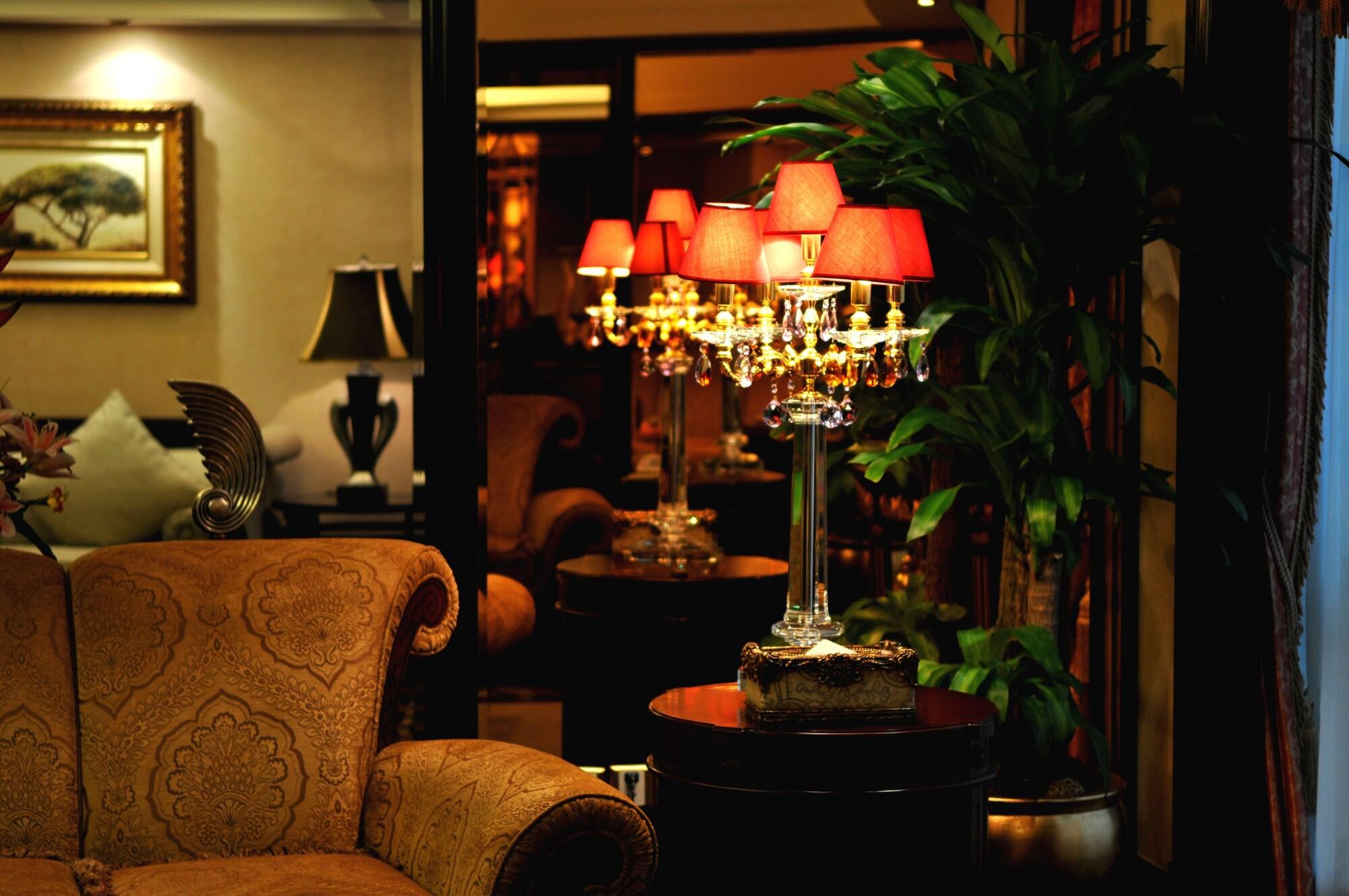 Royal Mediterranean Hotel