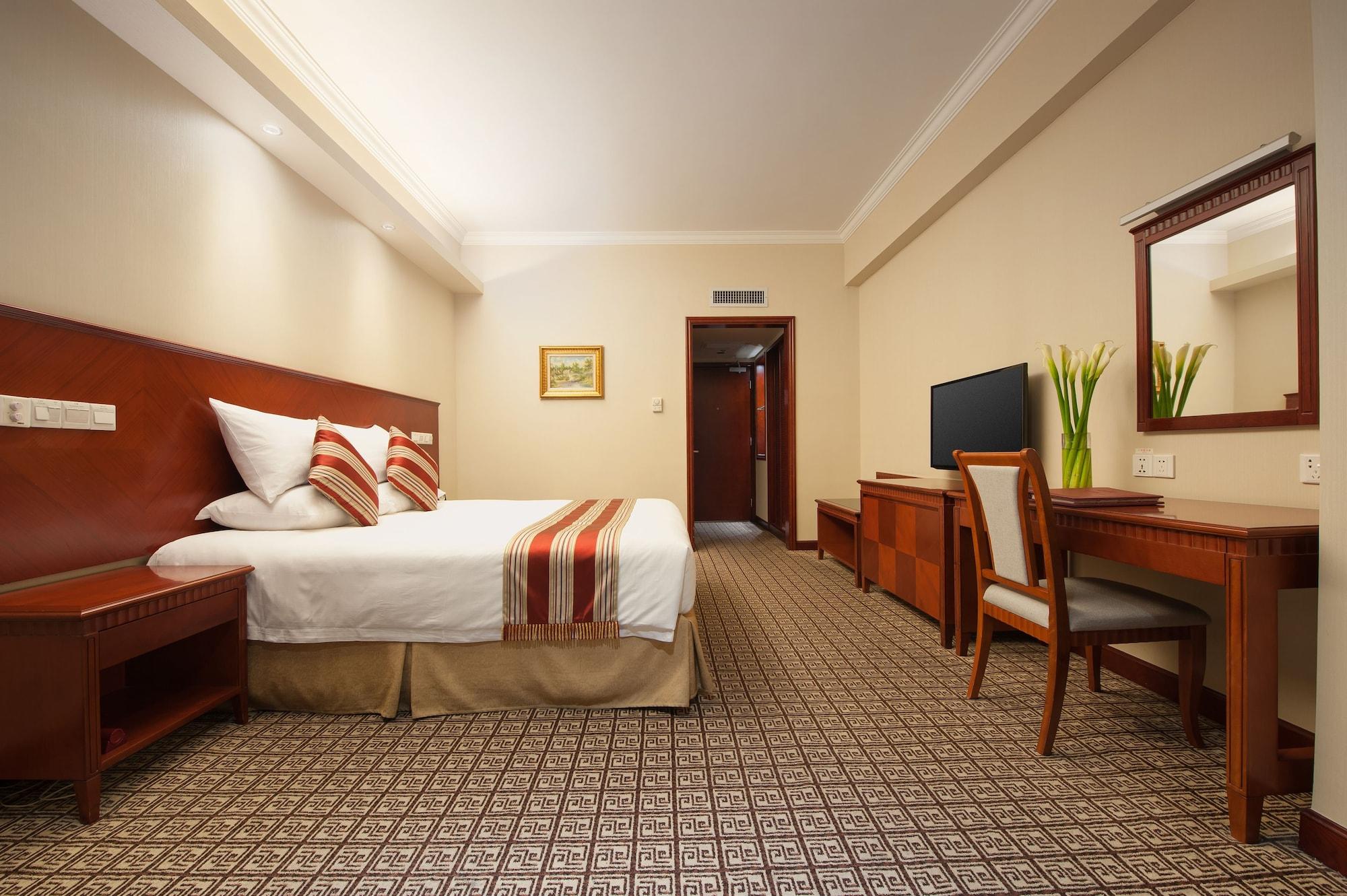 Ramada By Wyndham Pearl Guangzhou-canton Fair Free Shuttle Bus 4*