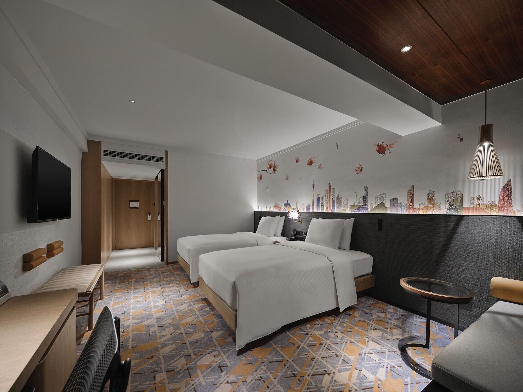 Hilton Garden Inn Guangzhou Tianhe - Free Shuttle Bus To Pazhou During Canton Fair Period And Buyers Registration Counter Available Hotel