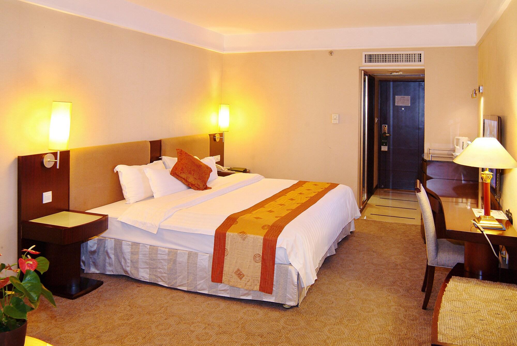 Guangdong Hotel-free Shuttle & Registration Counter Service During Fair Hotel Guangzhou