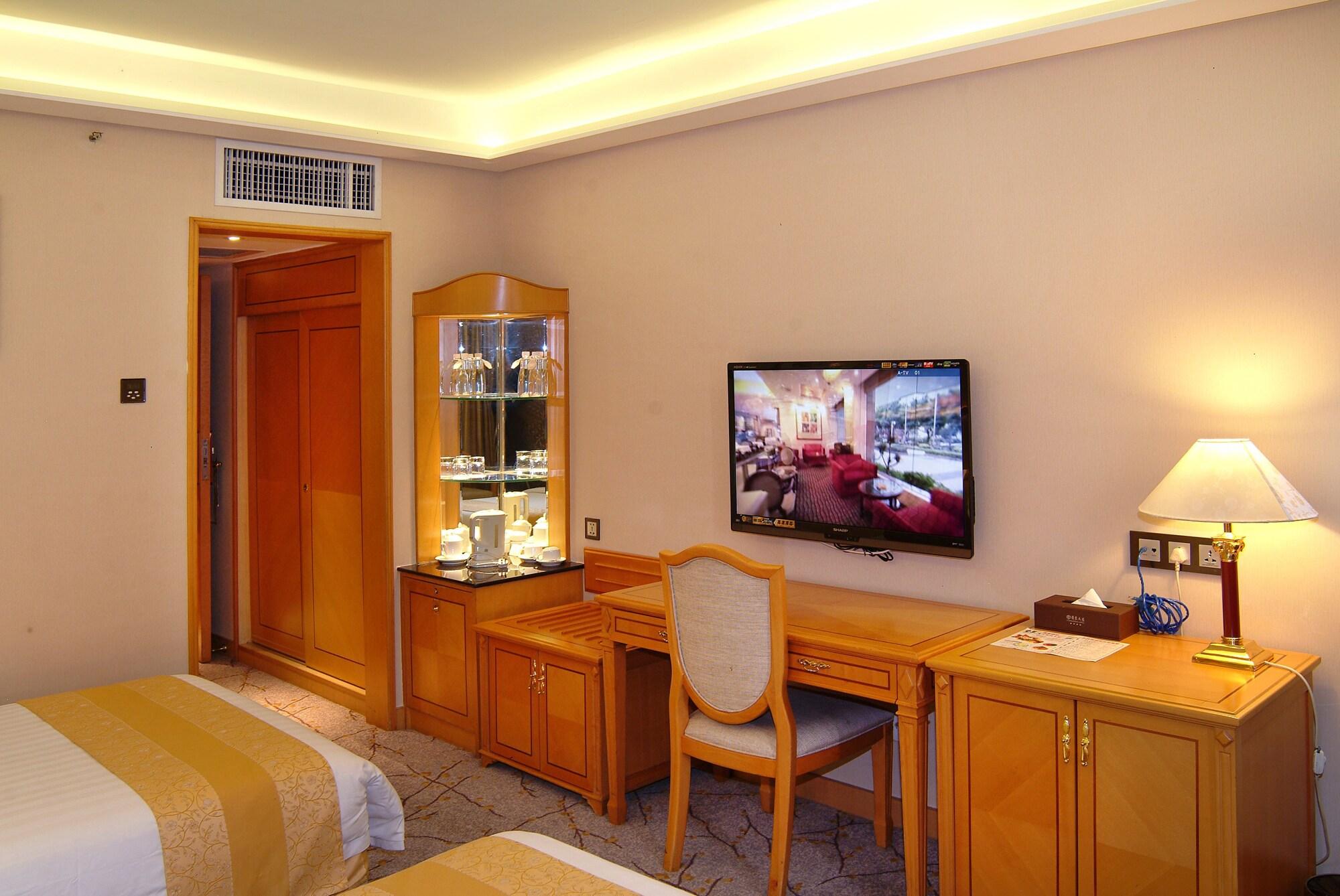 Guangdong Hotel-free Shuttle & Registration Counter Service During Fair Hotel 4*