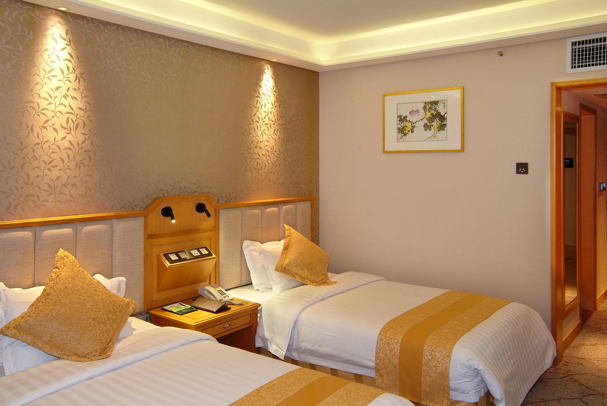 Guangdong Hotel-free Shuttle & Registration Counter Service During Fair Guangzhou