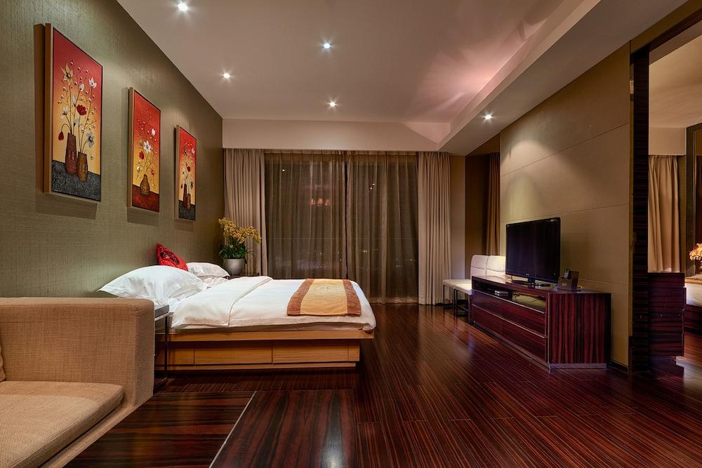Heefun - Poly World Trading Center Hotel