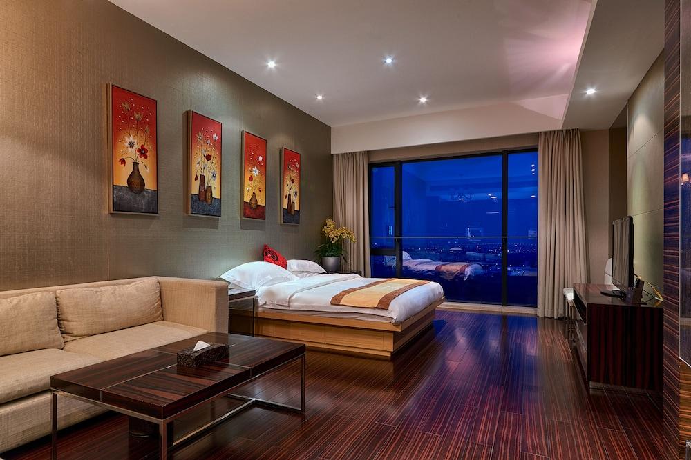 Hotel Heefun - Poly World Trading Center