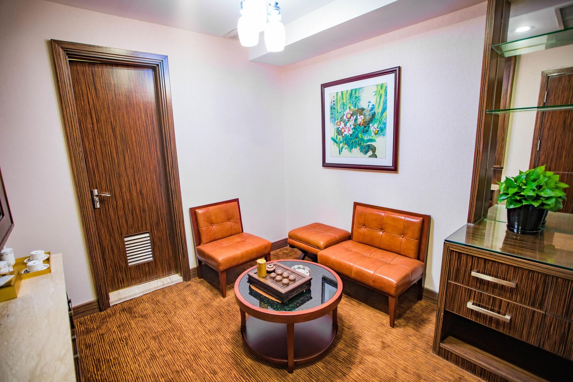Hotel Nanyang King's Gate Hotel--free Shuttle Service To Fair 4*
