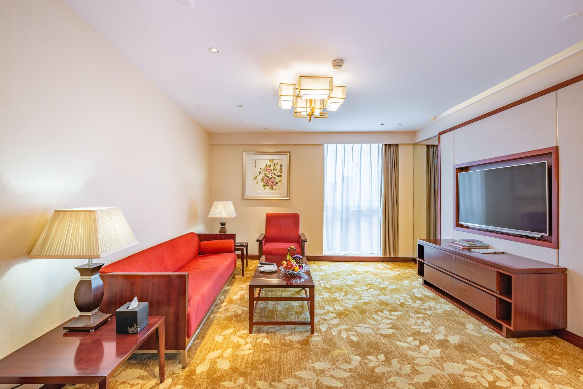Baiyun International Convention Center Hotel 5*