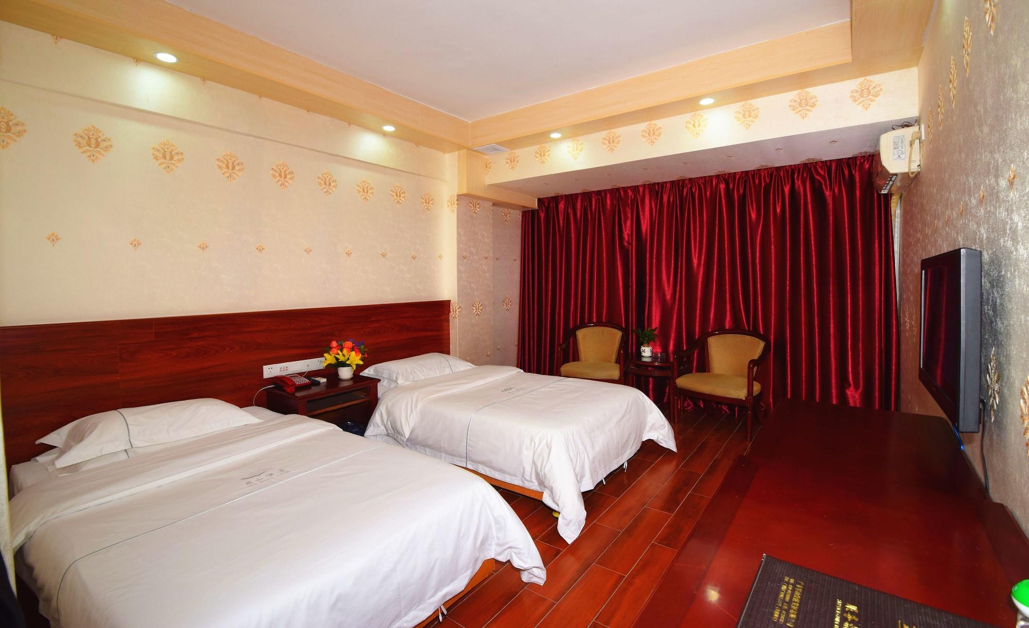 Hotel Junshan - Shuttle Bus For Fair 3*