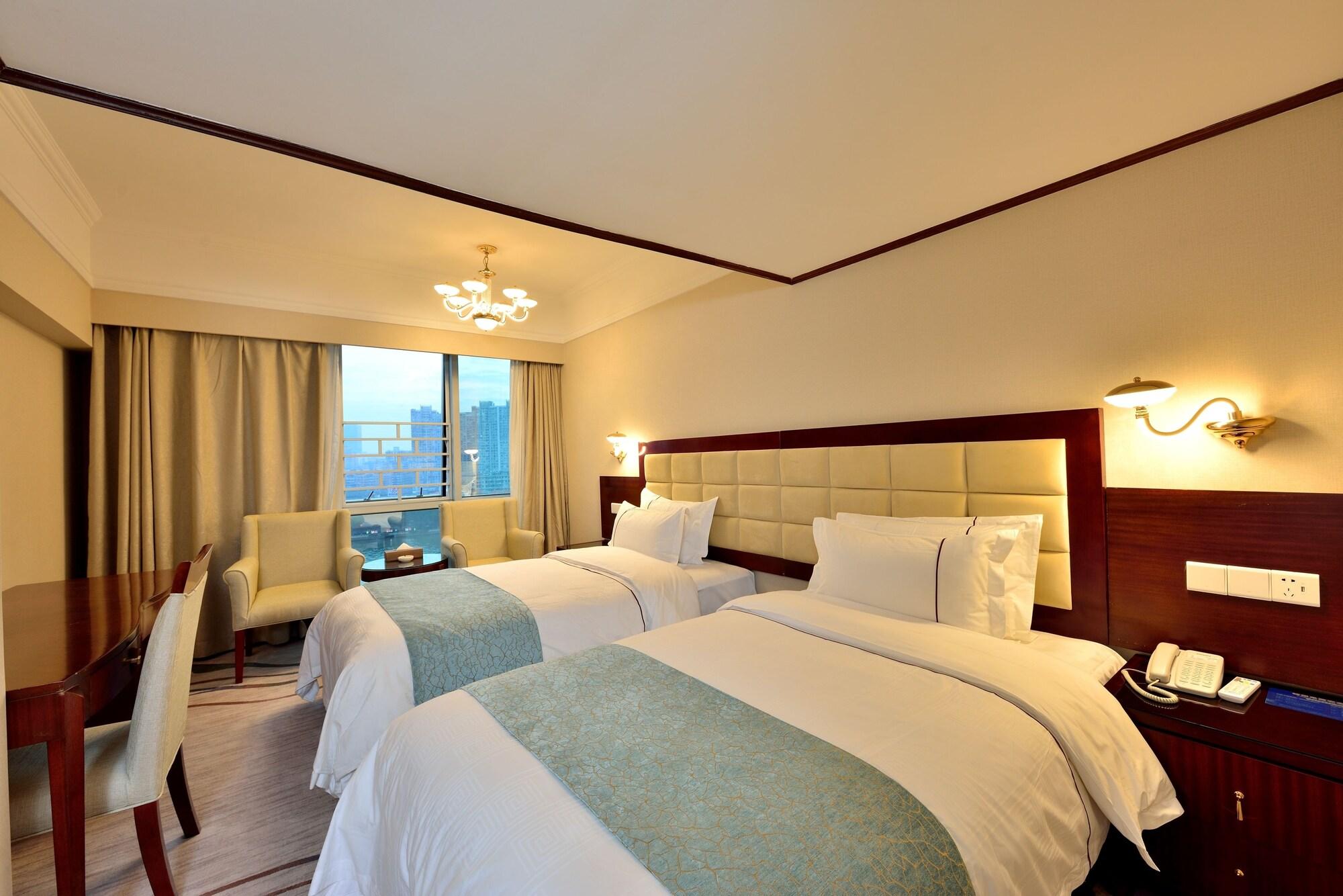 Haijun -free Fair Shuttle Bus Hotel